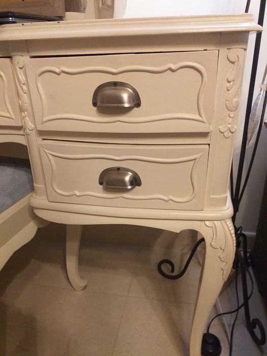 Toucador,mesa,secretária Queen Anne,renovado,espelho triplo e cadeira