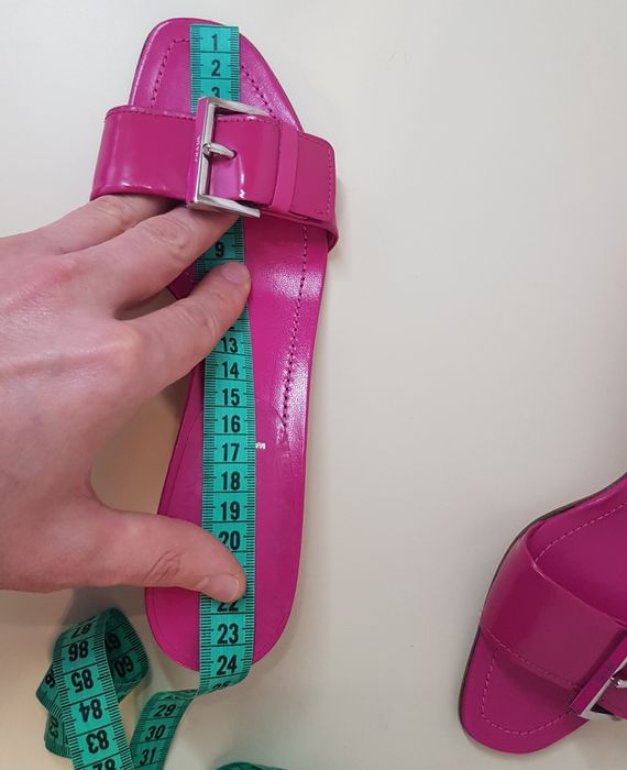 Мюли сабо Prada натуральная кожа номерные сандалии шлепанцы