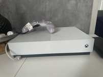 Xbox One 720GB..