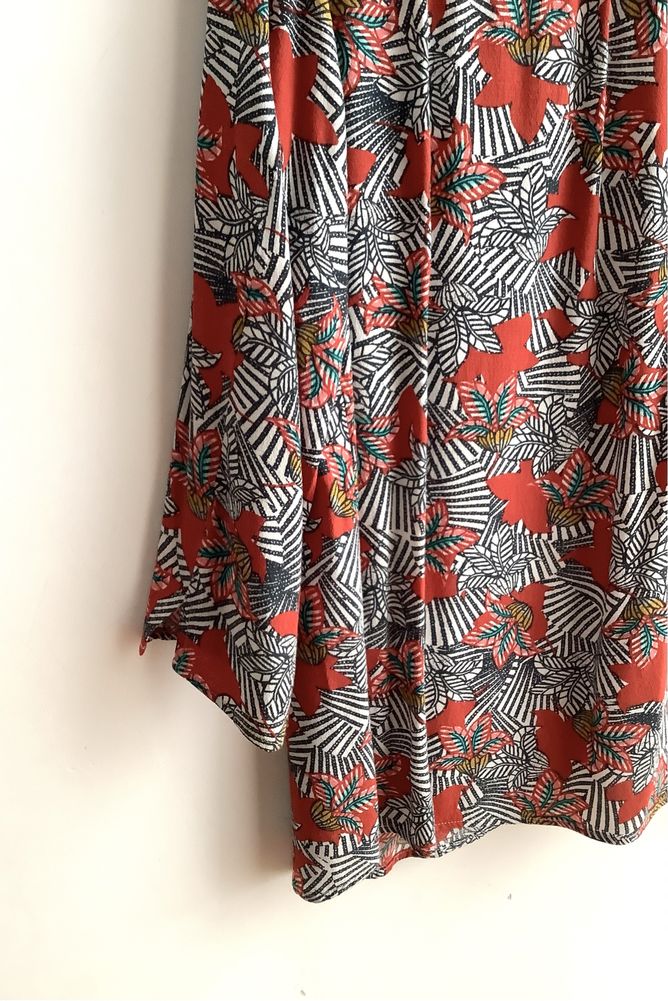 Blusa  florida Caroll