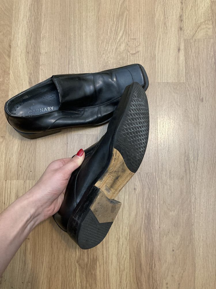 Кожаные туфли 40 размер, Сarnaby, Италия, чоловічі туфлі шкіра