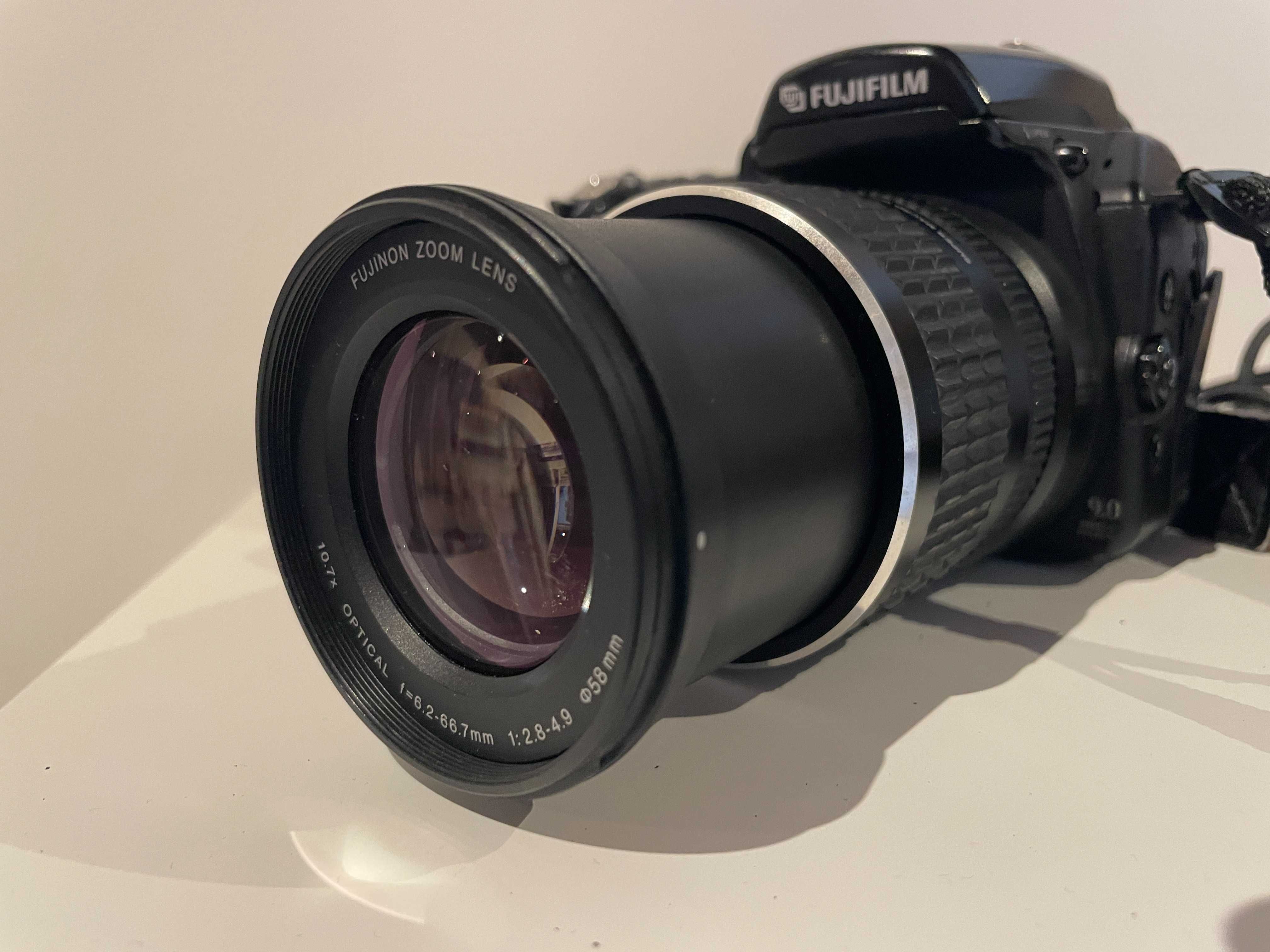 Fujifilm Finepix S9500 - Bom estado