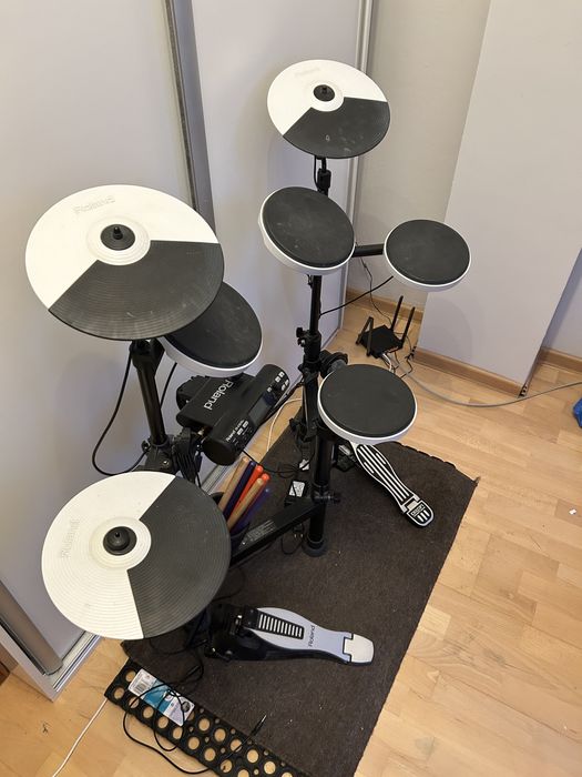 Perkusja elektroniczna Roland TD-4