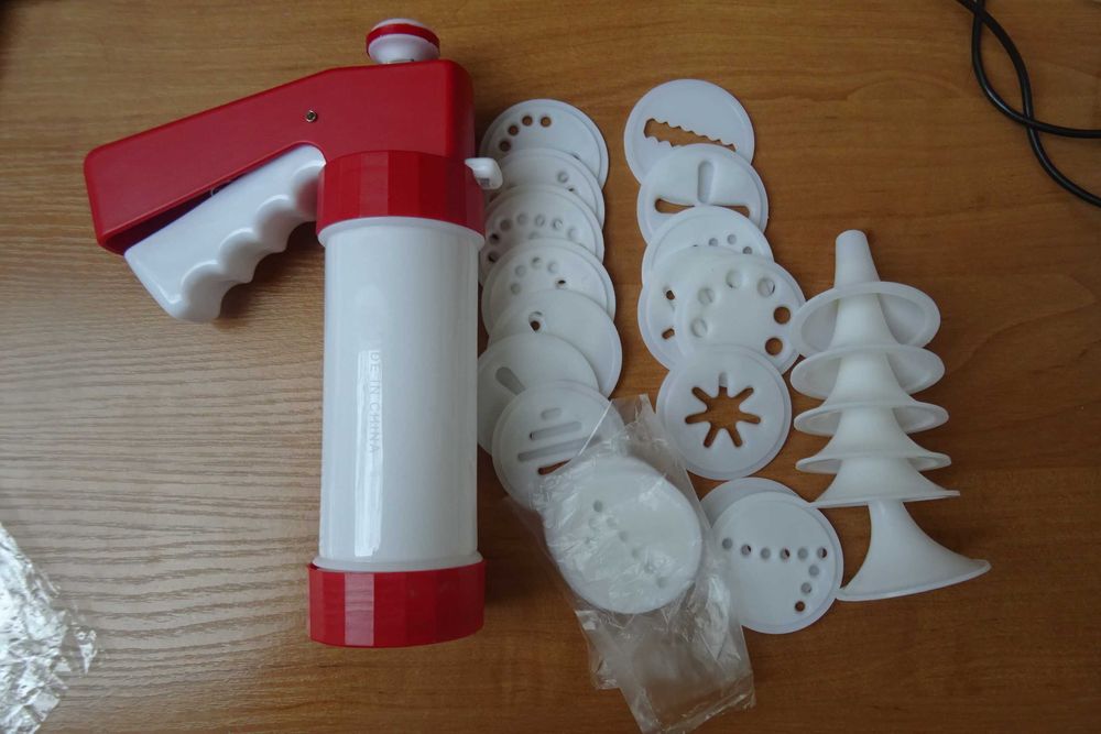 Zestaw do ozdabiania tortów, nieużywany, szpryca