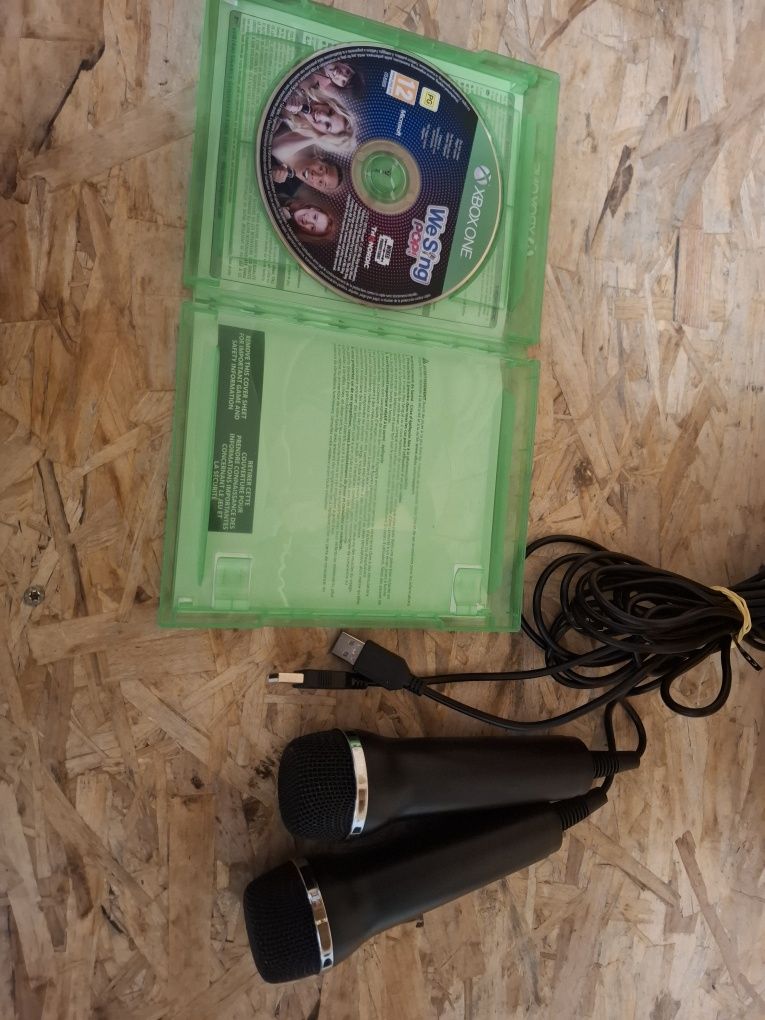 Mikrofony i gra karaoke xbox one