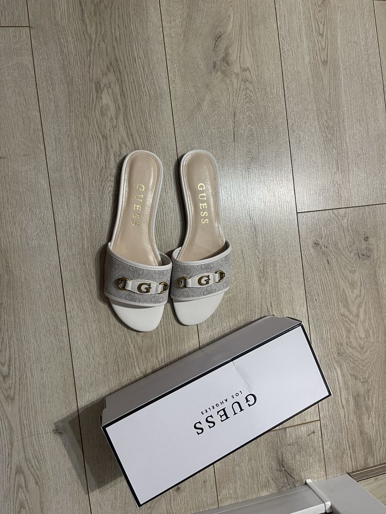 Нові шльопанці шлепки Guess, оригінал