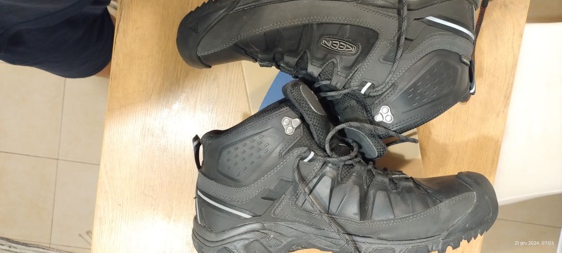 Buty trekkingowe męskie KEEN TARGHEE III MID WP szerokie46, 300,