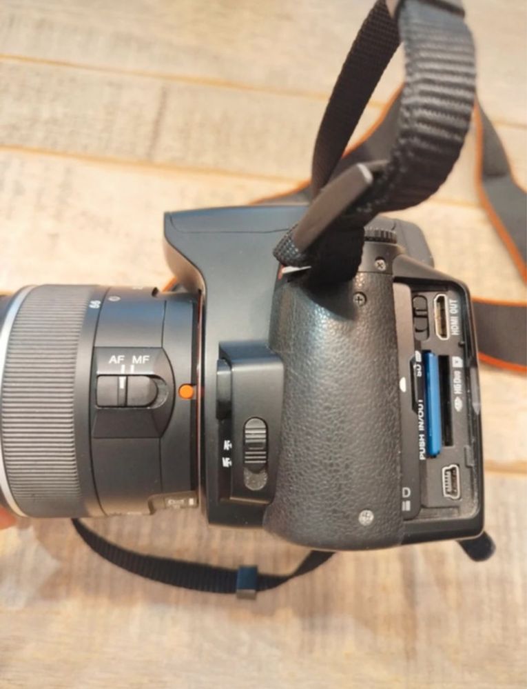 Sony Alpha a230