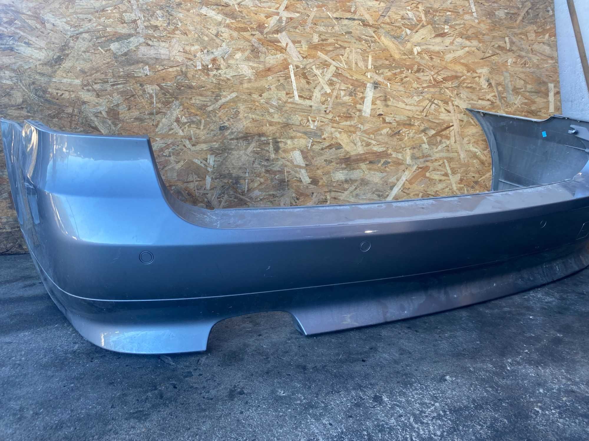 Parachoques Traseiro BMW E61 Touring 520 530