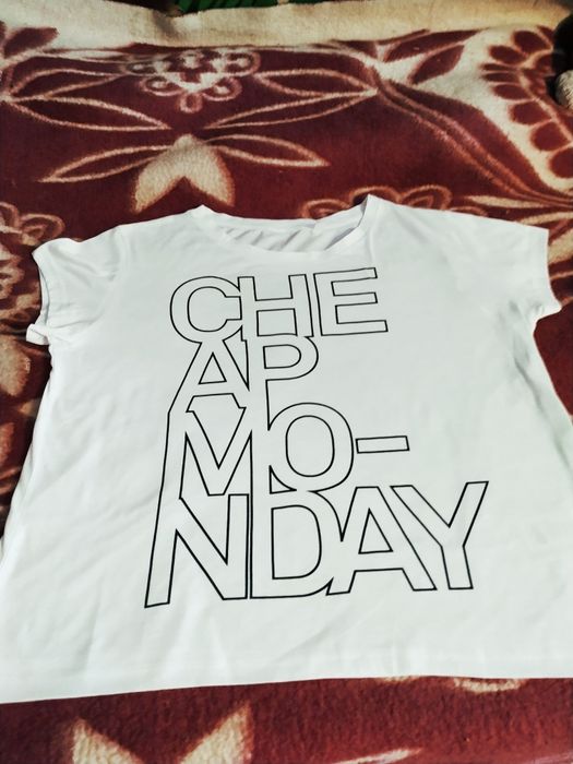 Cheap monday Новейшая футболка. Унисекс. Хлопок 100%