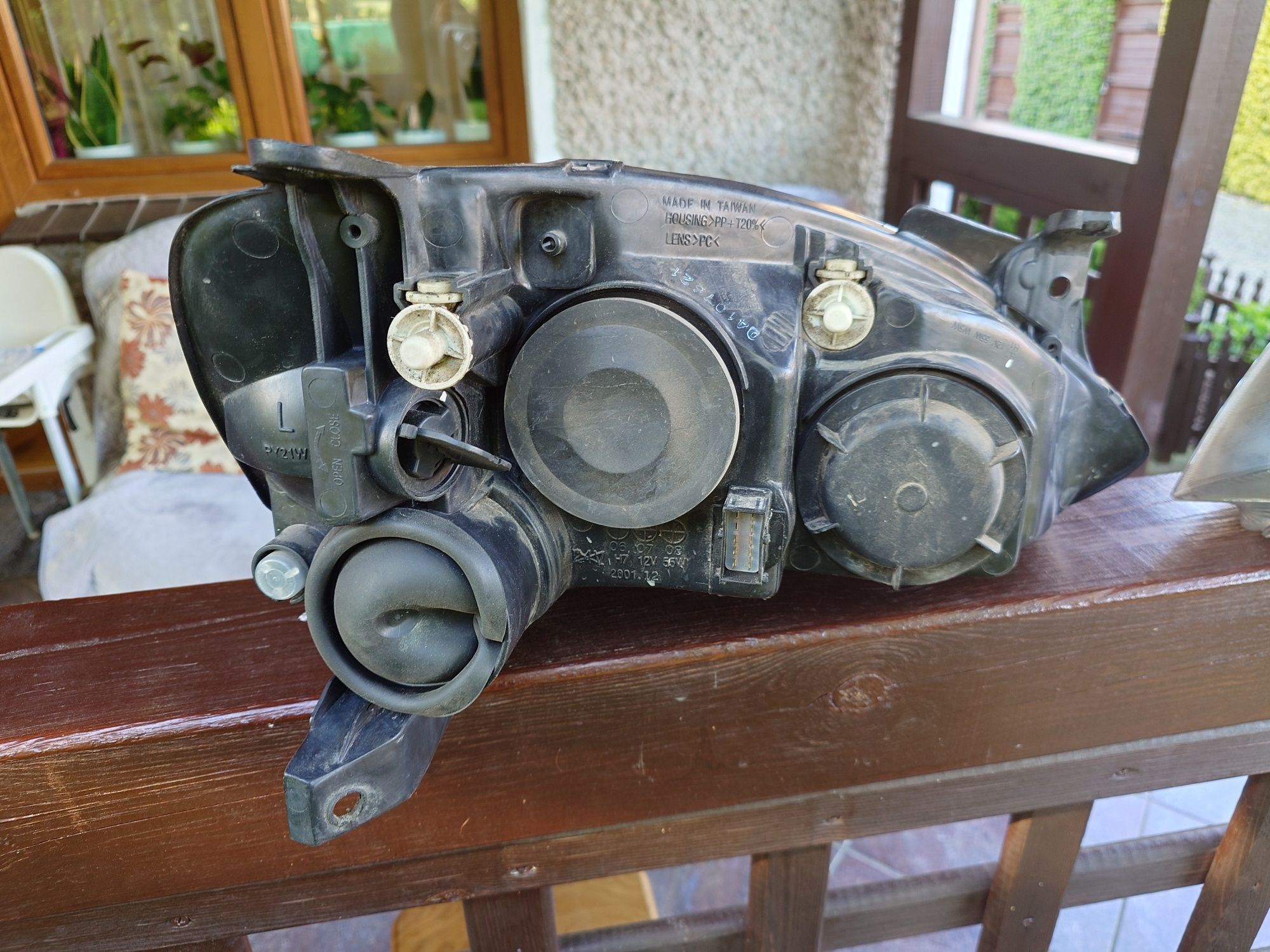 Lampy Corsa C przód DEPO ładne