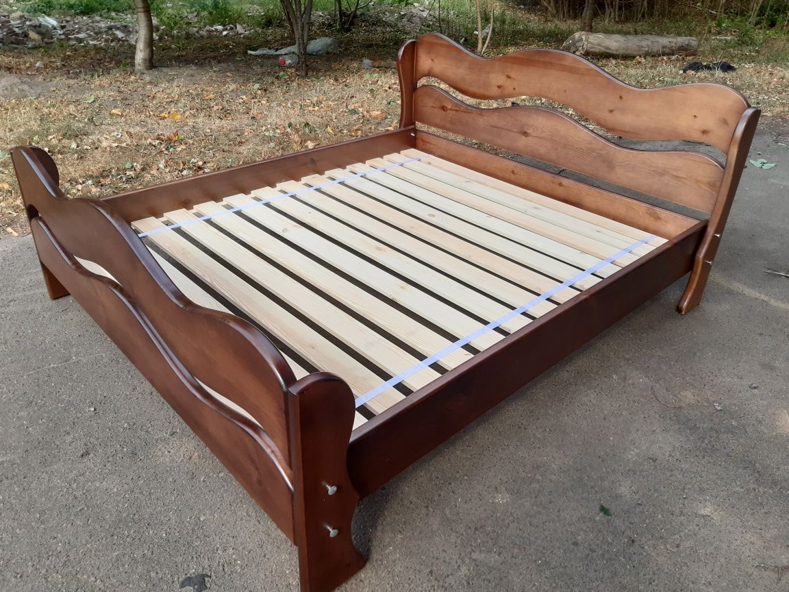 Ліжко деревяне Кровать деревянная