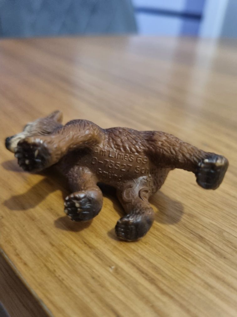 Niedźwiedź schleich figurka