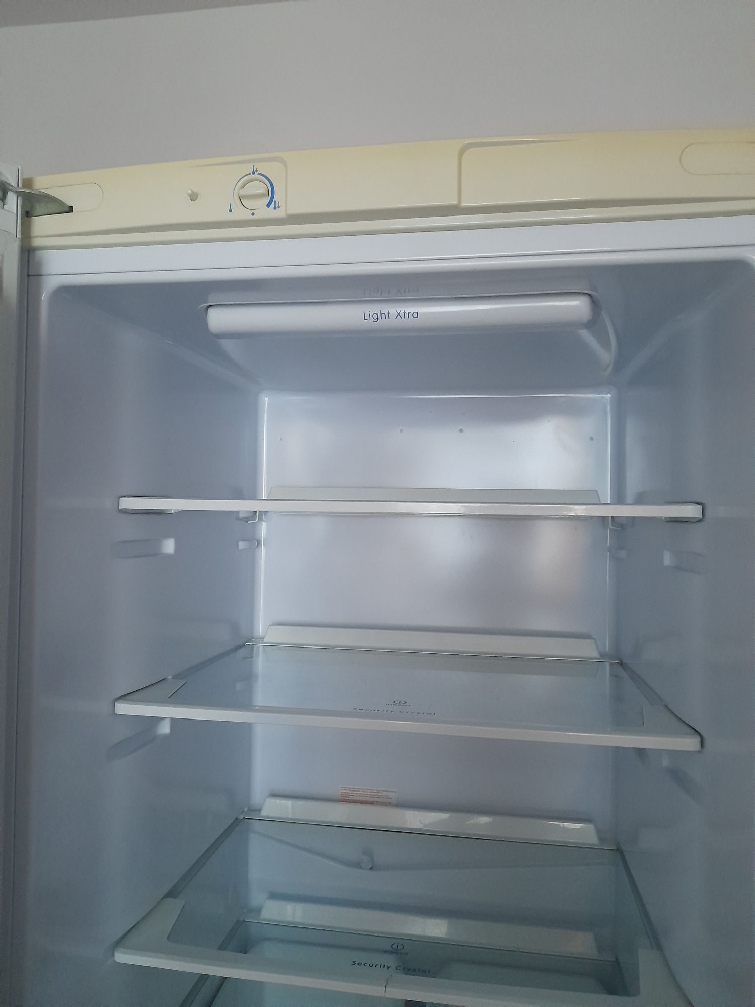 Lodówka INDESIT 188cm.