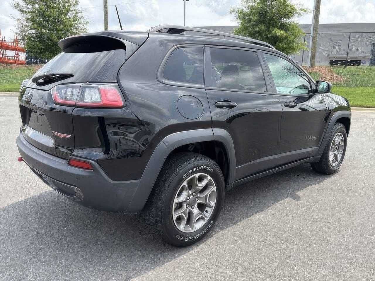 2021 Jeep Cherokee Trailhawk