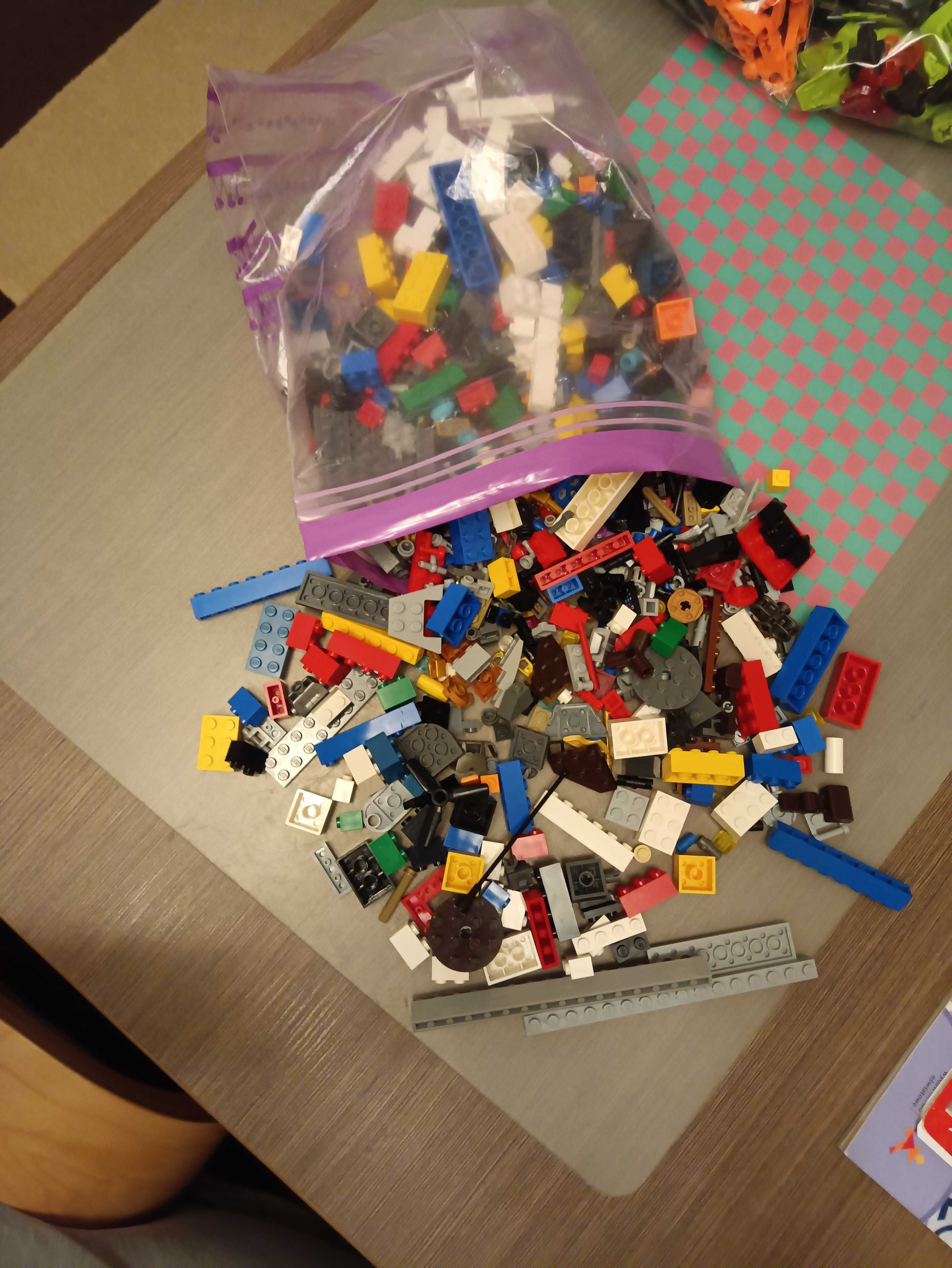 Klocki Lego 10695, 30228, 7967, 8060, 11943, 11946, 11948, płytka