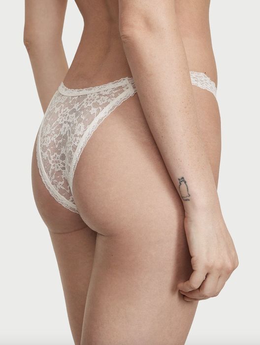 Victorias Secret. Білизна  труси