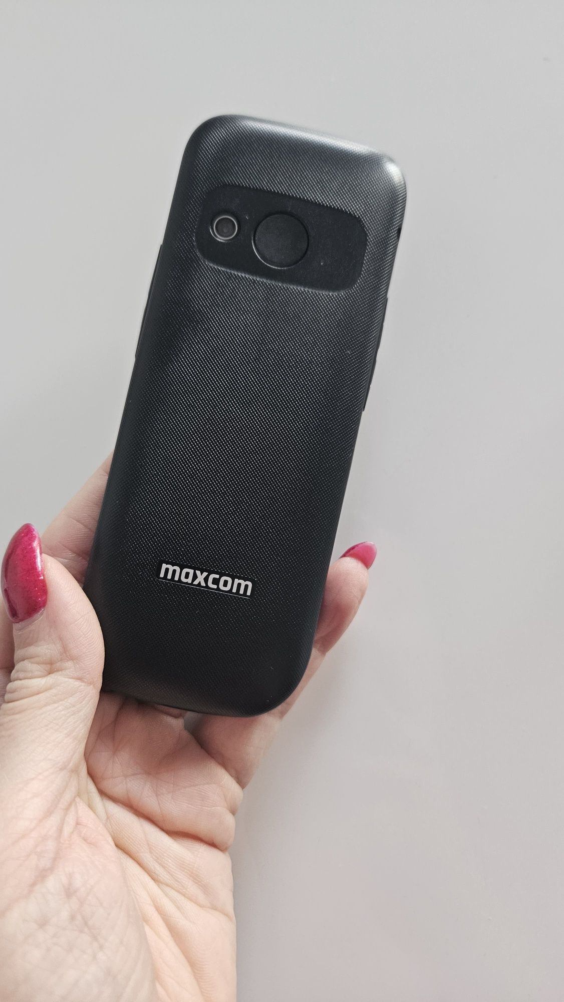 Telefon Maxcom Comfort MM724 Czarny