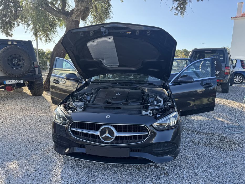 Mercedes-Benz C300e 313cv Avantgarde  – Junho 2023 | IVA Dedutível