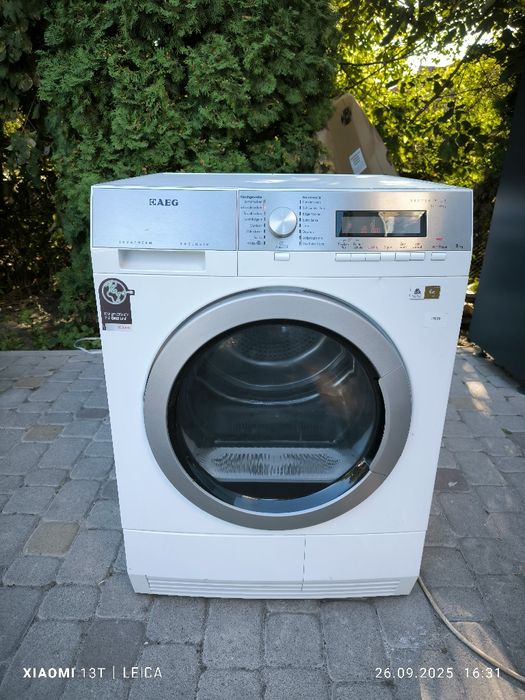 Сушильна машина AEG 8 kg тепловий насос