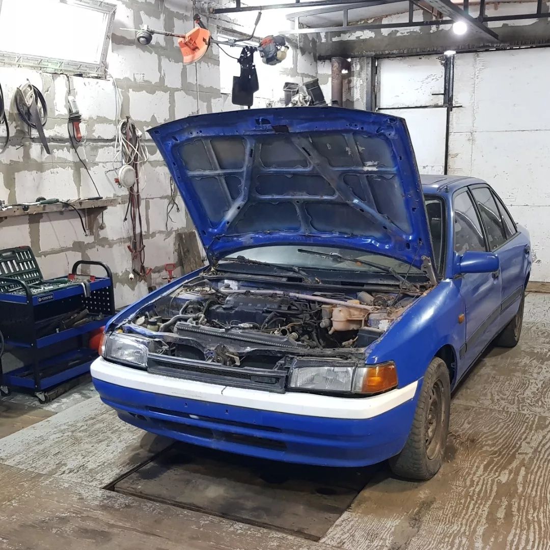 Mazda 323 BG разборка Мазда БГ