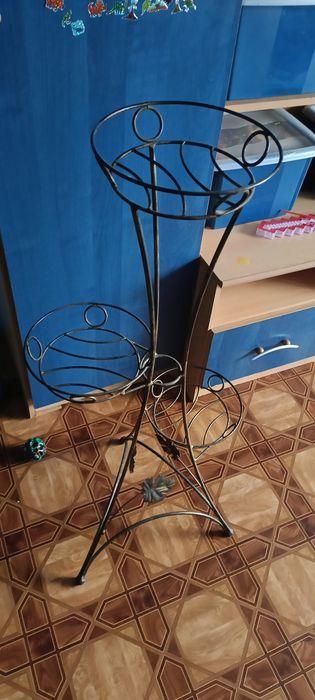 Kwietnik metalowy / metaloplastyka