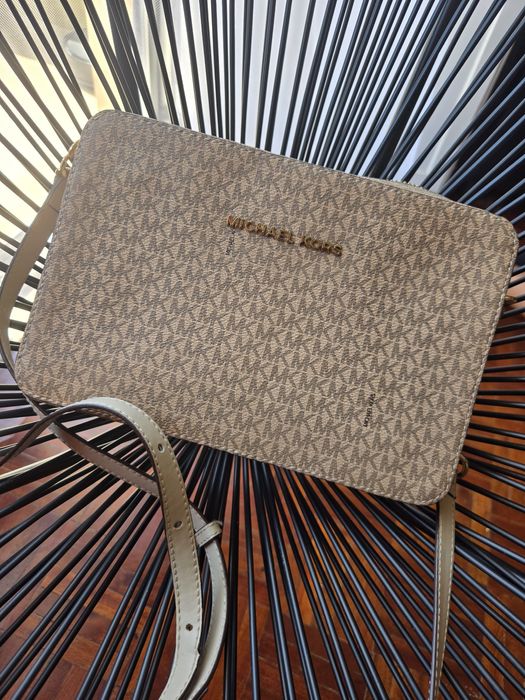 Bolsa Mickael Kors nova