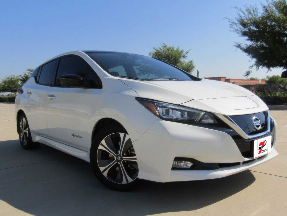 Nissan LEAF SL      2019