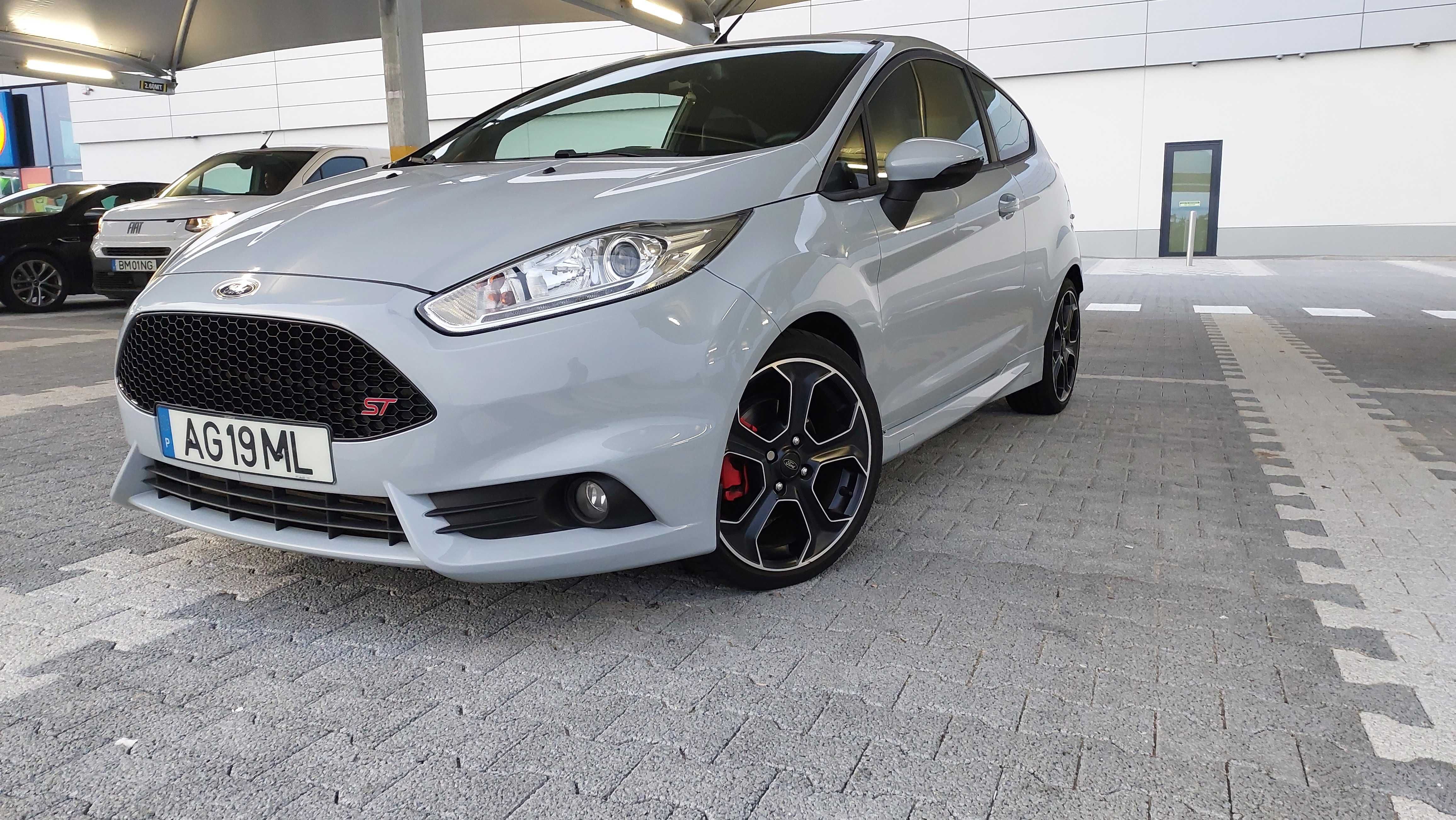 Ford Fiesta 1.6 EcoBoost ST200