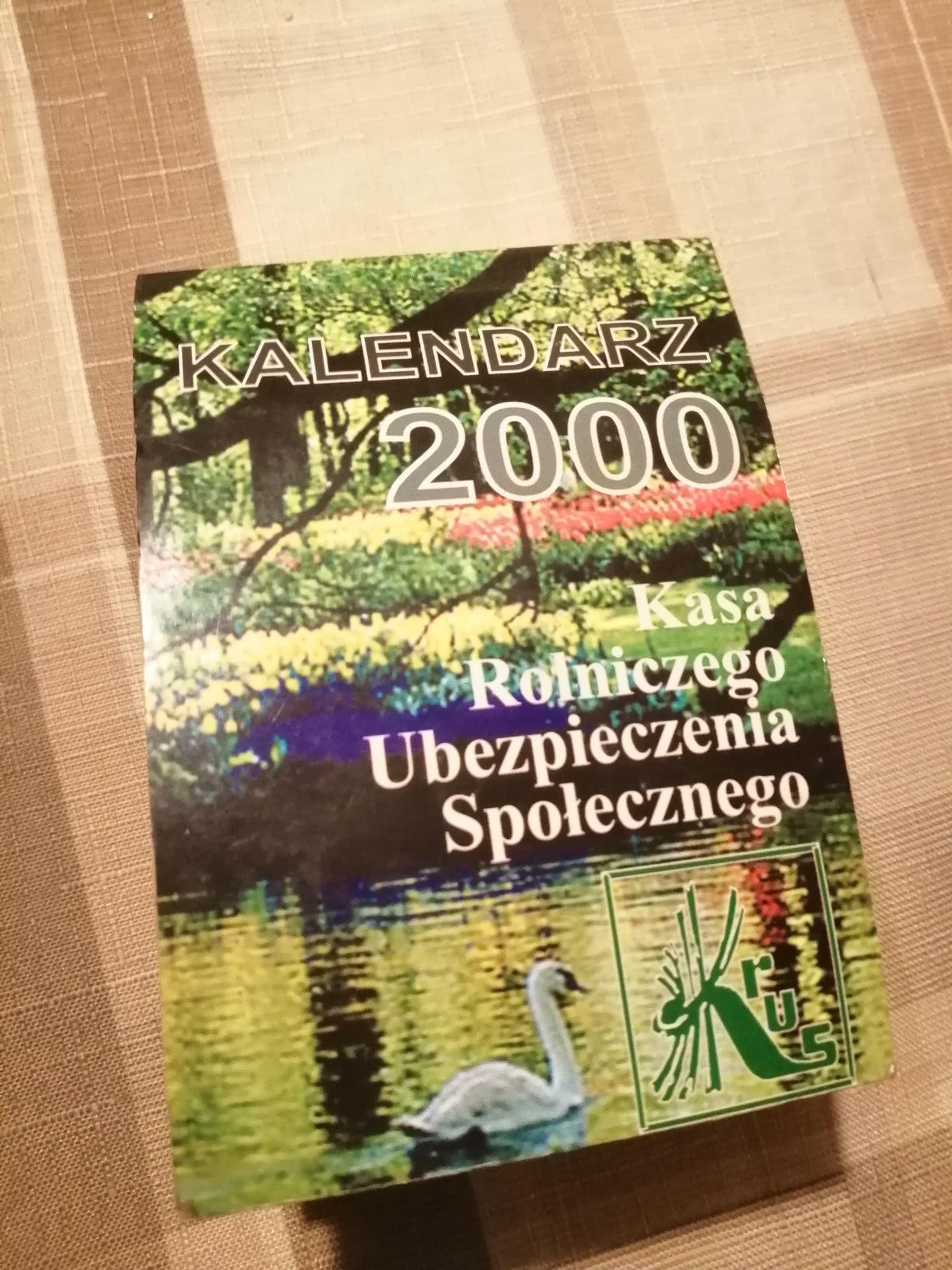 Kalendarz zdzierak 2000; kartki z kalendarza