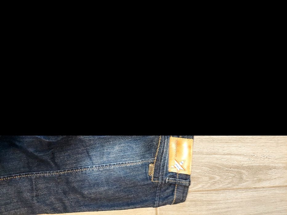 Джинсы женские Джинси жіночі