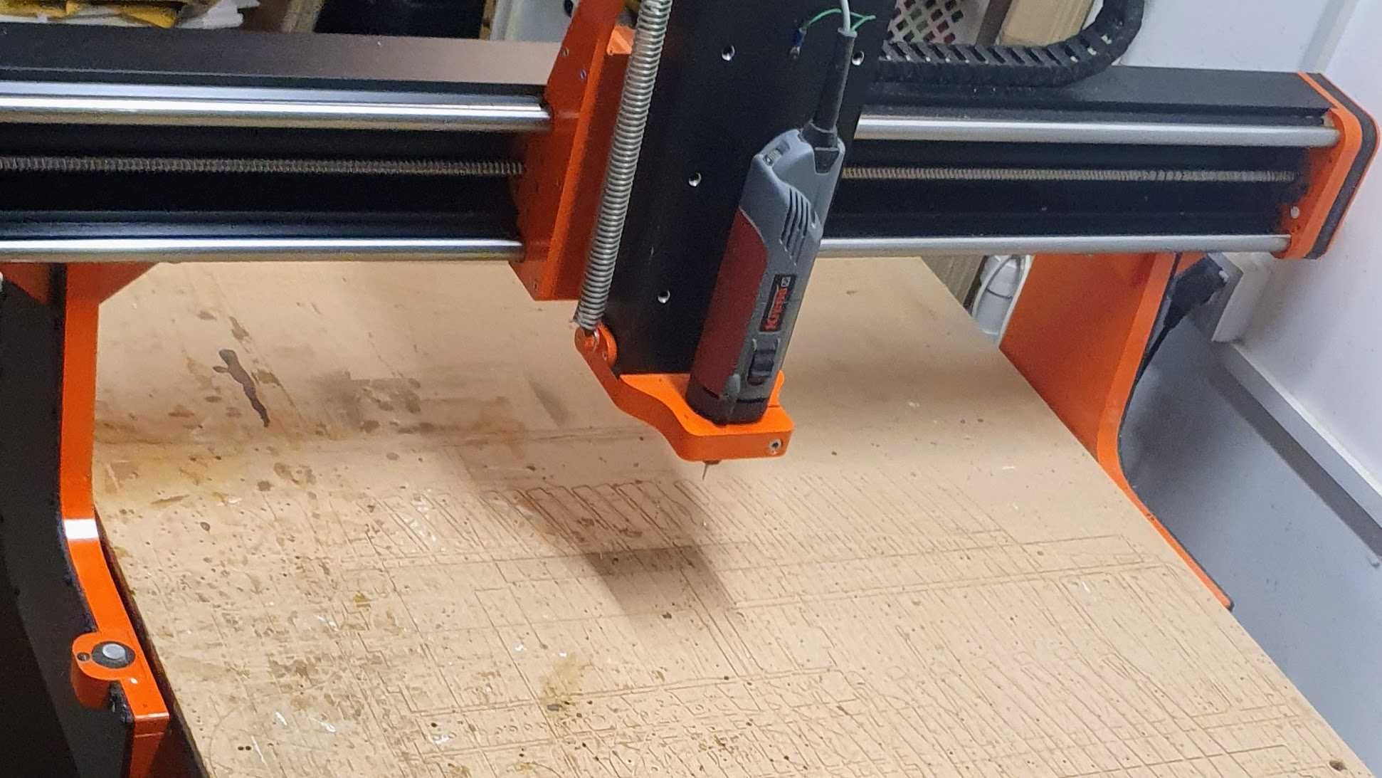 Ploter frezujący CNC 100 x 80 cm Plotcomplex Black 1008