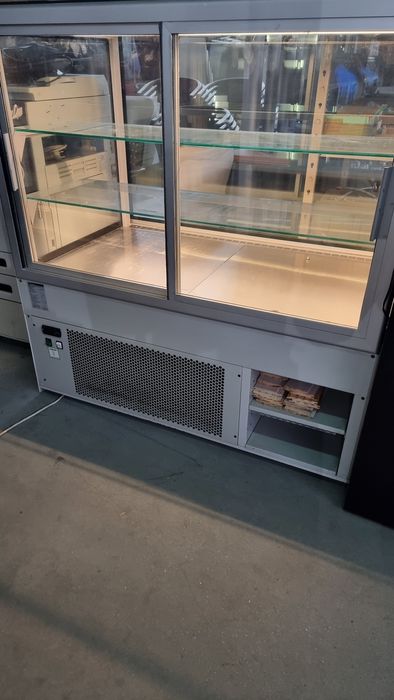 Vitrine Expositor em Vidro 1,25M x 1,80M x 0,80M