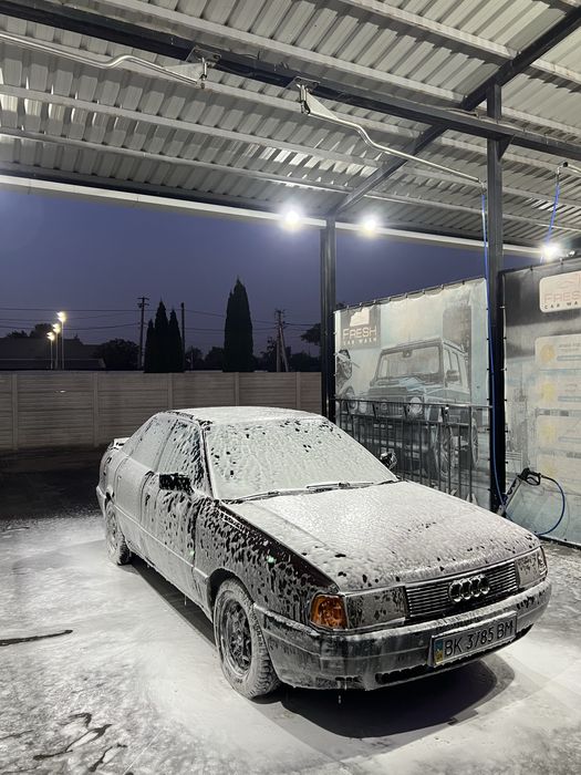 Audi 80 СРОЧНО.