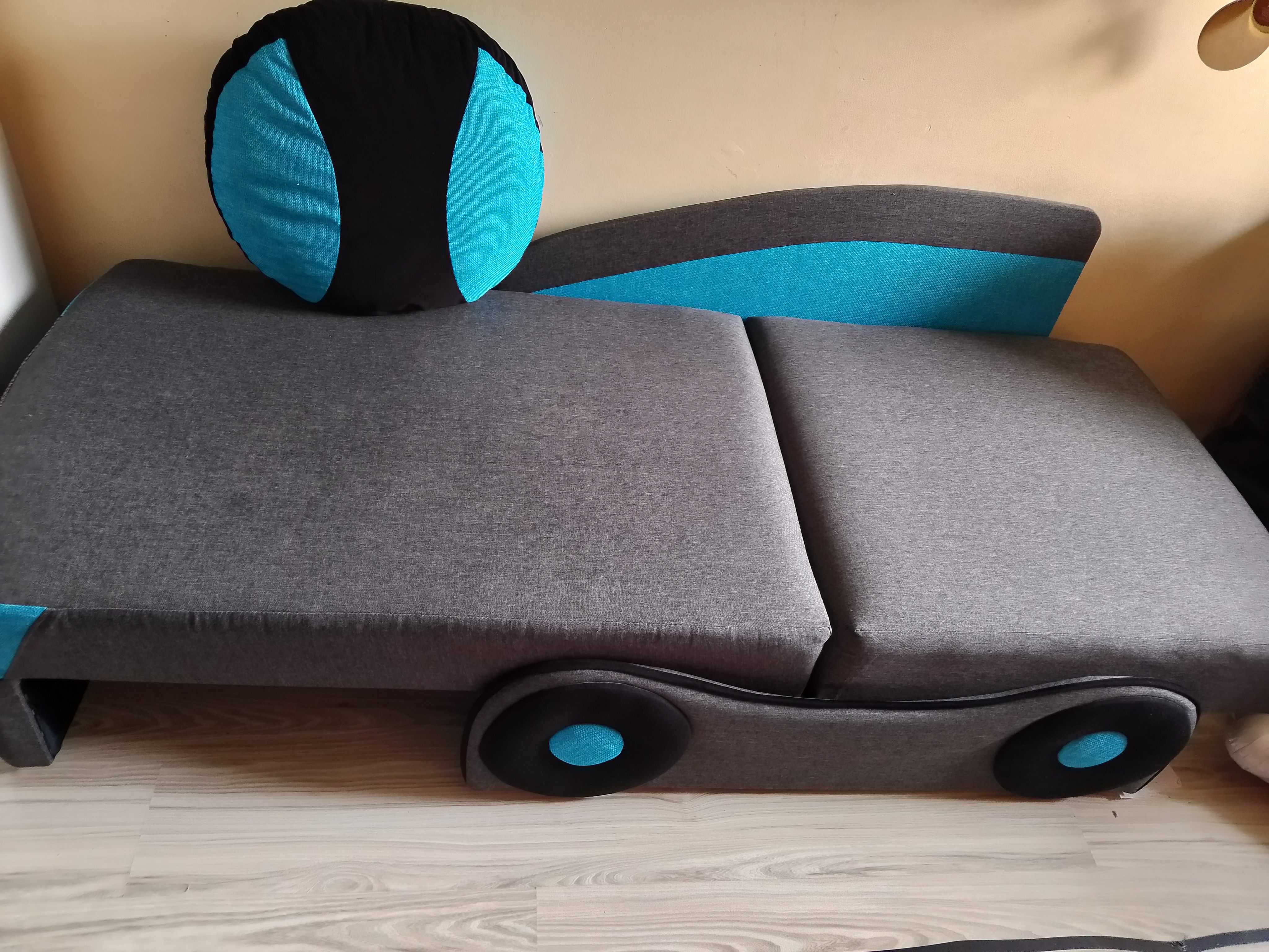 Łóżko rozkładane auto