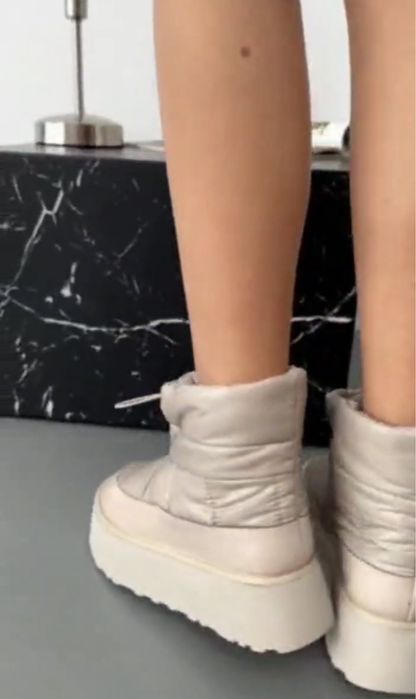 Сапоги ботинки дутики бежевые