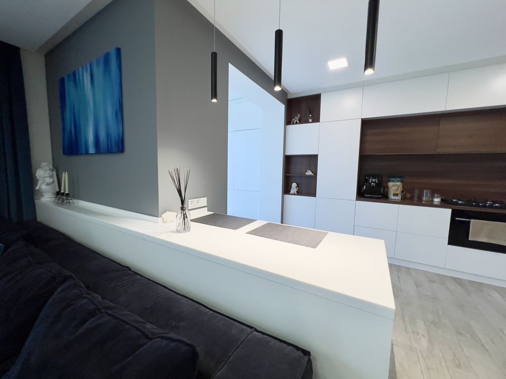 Продаж квартири в жк Жуковський 109 м2 3-х кімнатна