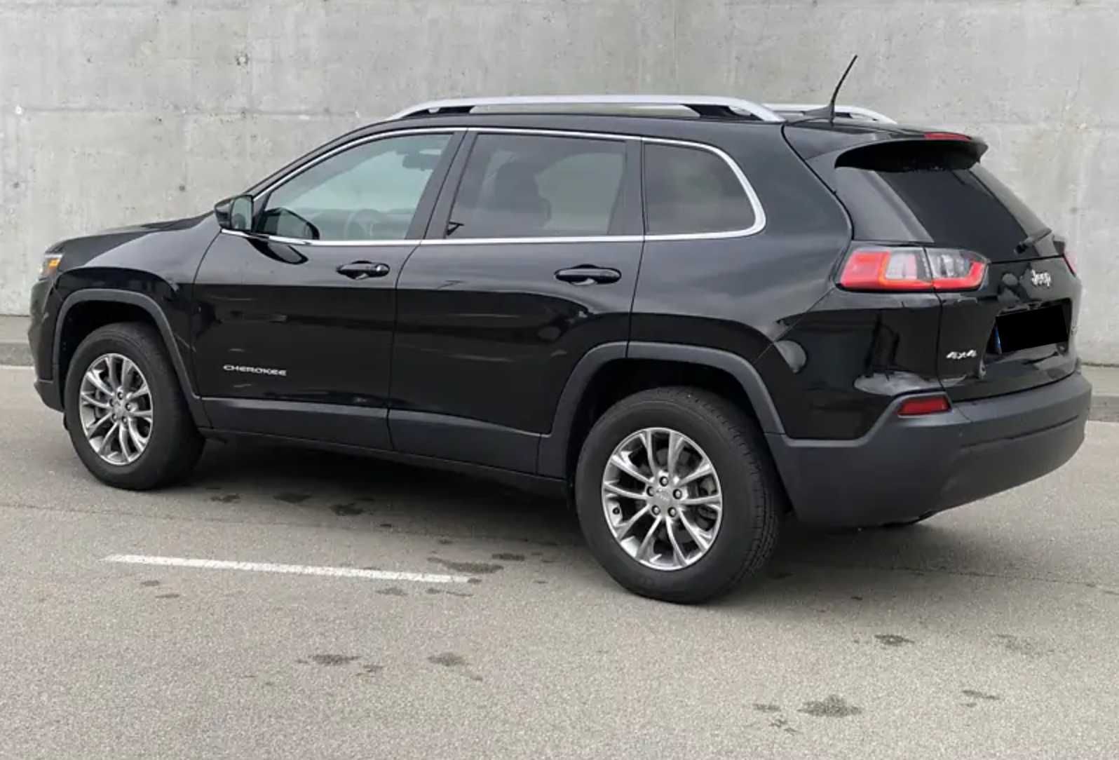 Jeep Cherokee Latitude Plus 4x4 2019