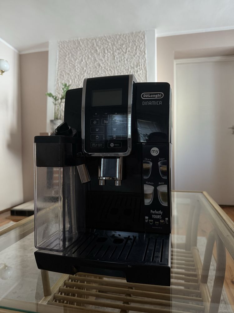Ekspres automatyczny do kawy Delonghi Dinamica