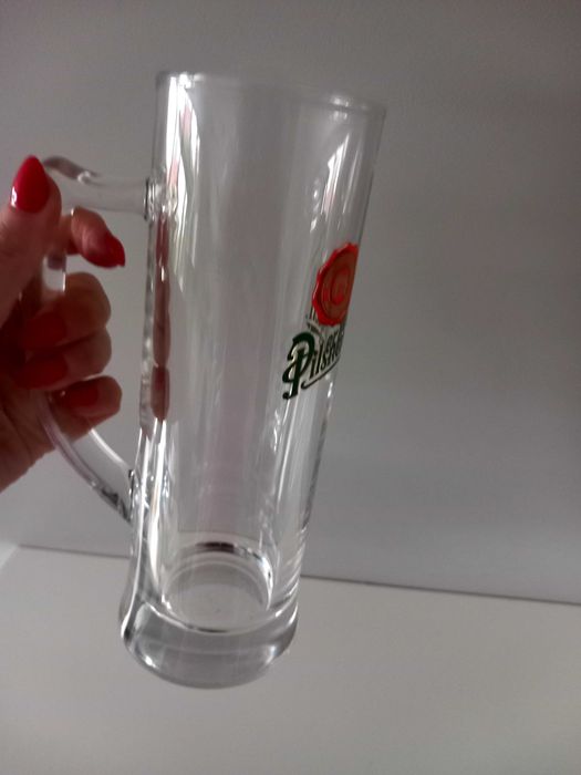 Kufel pokal szklanka na piwo Pilsner Urquell