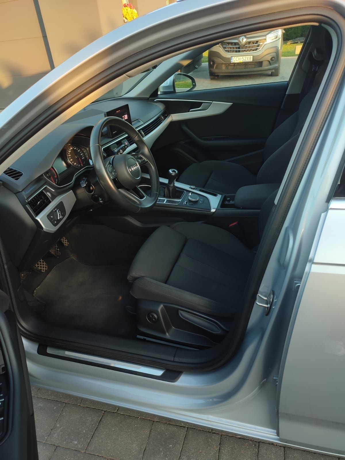 Audi A4 b9 2.0 TDI 2017 r.