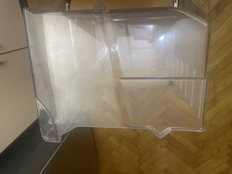 Продам шухляду в морозильну камеру