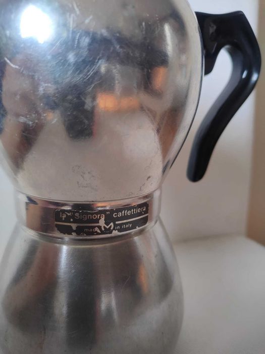 La Signora, Caffetteria zabytkowa kawiarka z połowy XX wieku