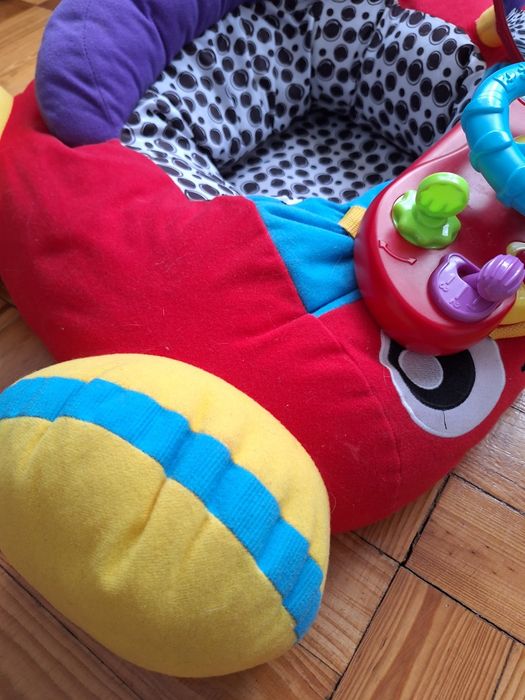 Brinquedo Almofada bebé  sentar