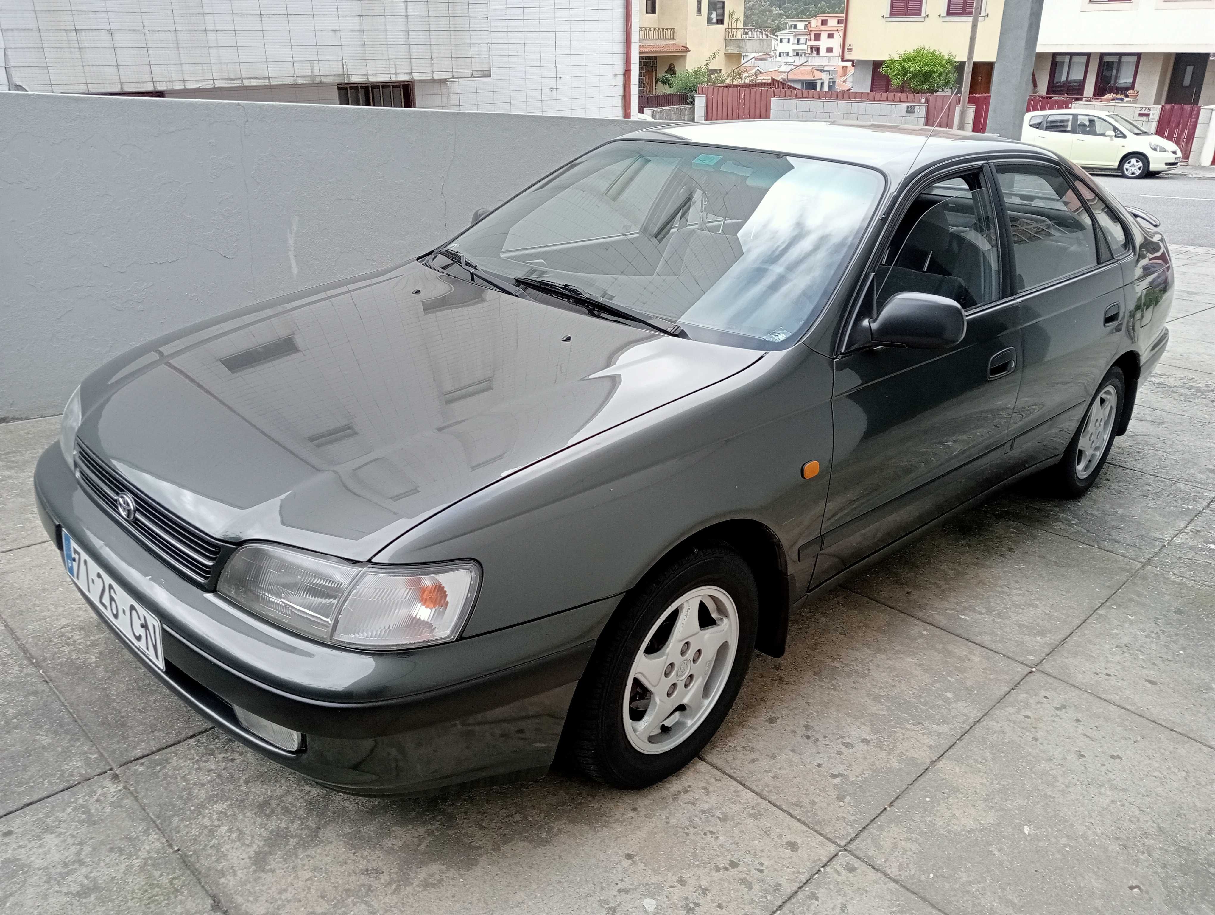 Toyota Carina E 1600cc 116 cavalos