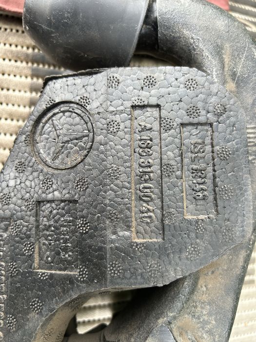 Фаркоп Мерседес Мл163 в хорошем состоянии