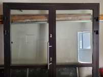 Drzwi aluminiowe 2200x2250 mm – samozamykacz, 2 zamki