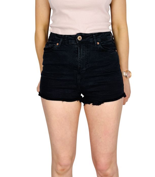 Czarne szorty jeansowe z wysokim stanem i