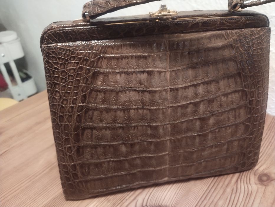 Винтажная сумка из натуральной кожи крокодила 50-60г