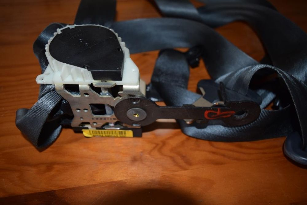 Cinto segurança Renault Clio II frt drt